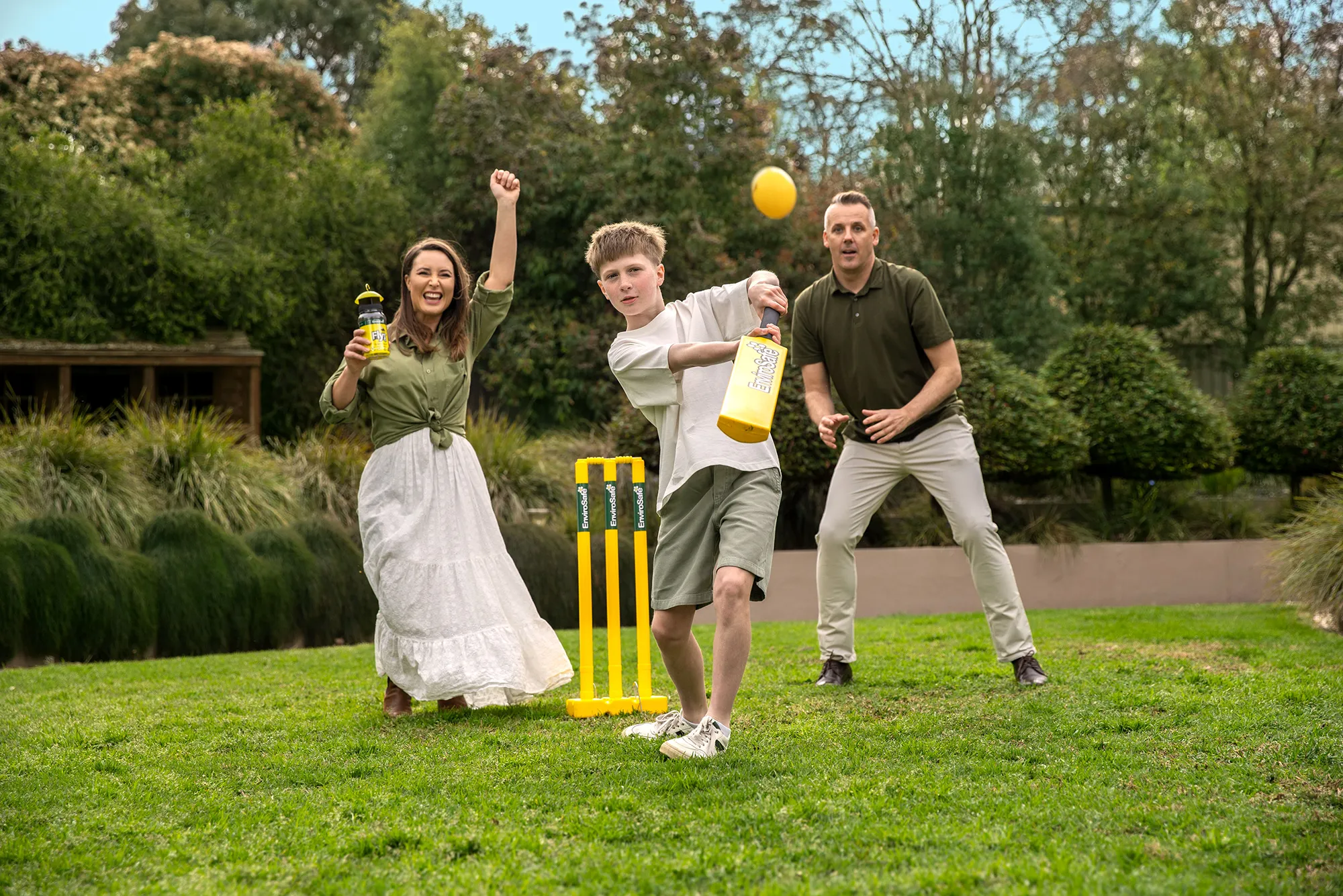 Australia vs Flies competition banner